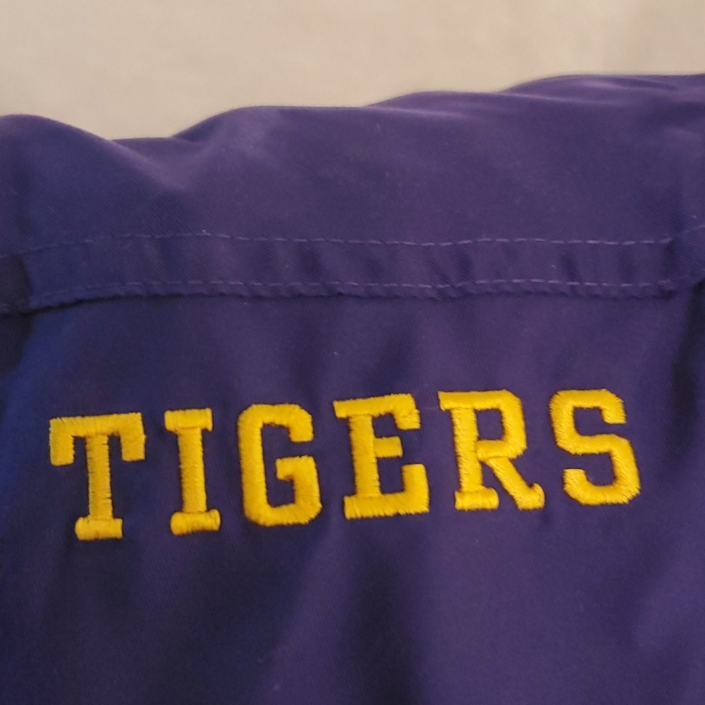 LSU VEST - Picture 2 of 7
